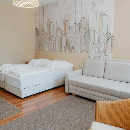 Csaba Vendeghaz Pensjonat 3*