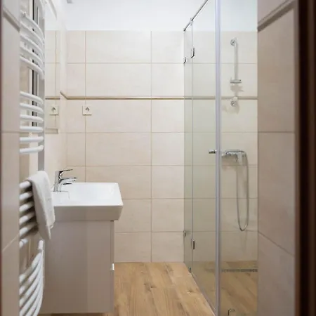 Csaba Vendeghaz Izsák