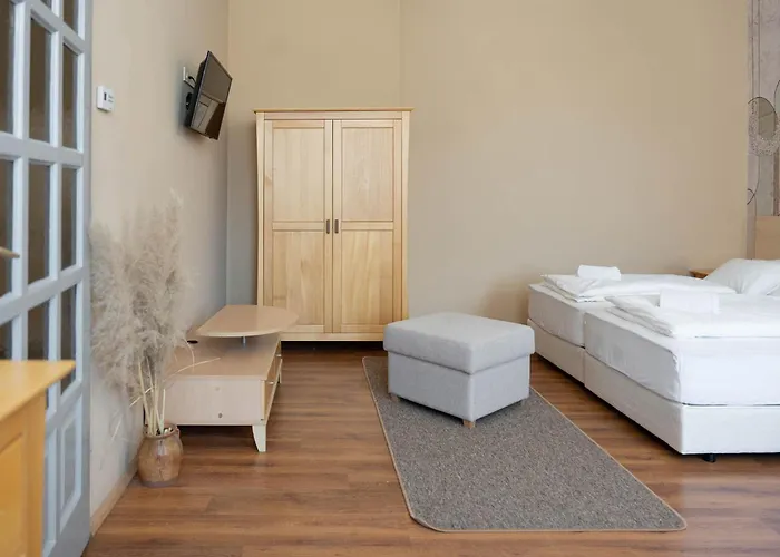 Гостевой дом Csaba Vendeghaz 3*