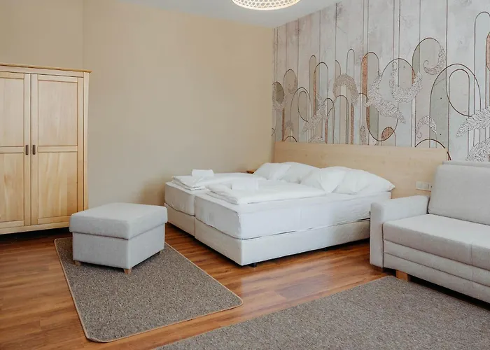 Csaba Vendeghaz Izsak