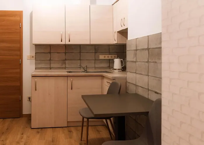 Csaba Vendeghaz Izsak