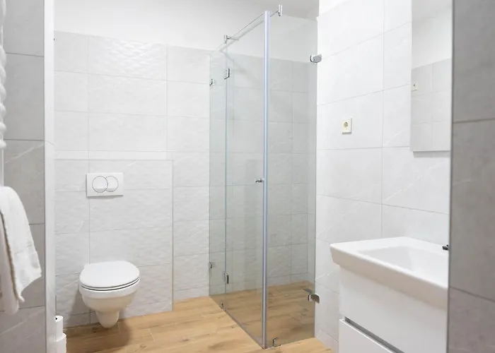 Csaba Vendeghaz Izsak